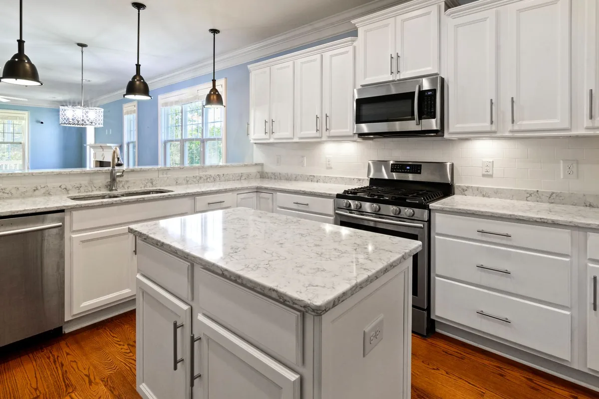Filth & Squalor Cleanup in Kingston, RI